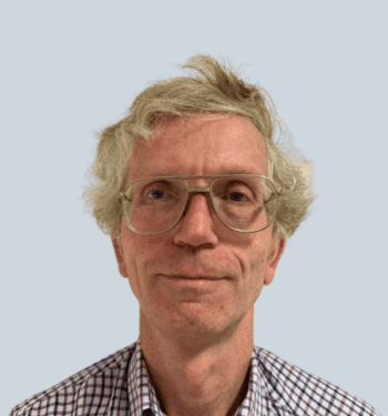 Photo of Clive Davis